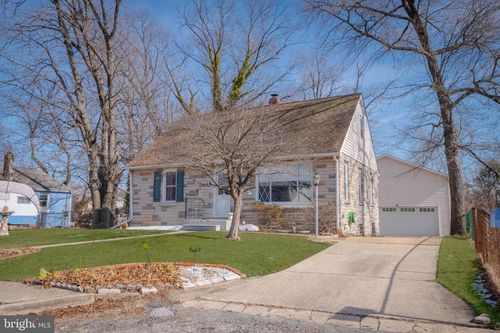 7503 Cypress Ave, BALTIMORE, MD, 21224-3211 | Card Image