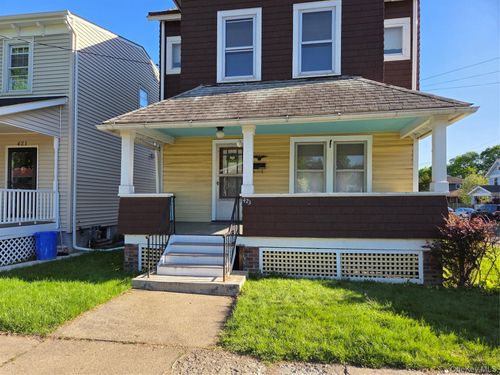 423 3rd St, Newburgh, NY, 12550-4205 | Card Image