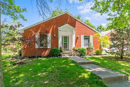 601 Darrow St, Warrensburg, MO, 64093-2927 | Card Image