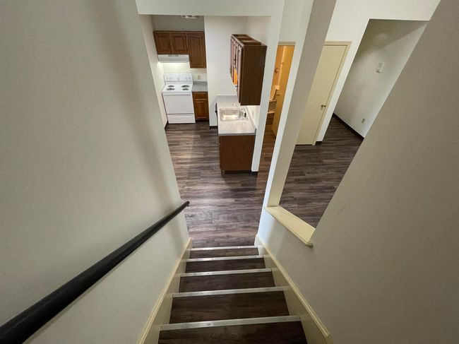 APT-203 - 521 Pine St, Condo with 2 bedrooms, 1 bathrooms and null parking in Manchester NH | Image 32