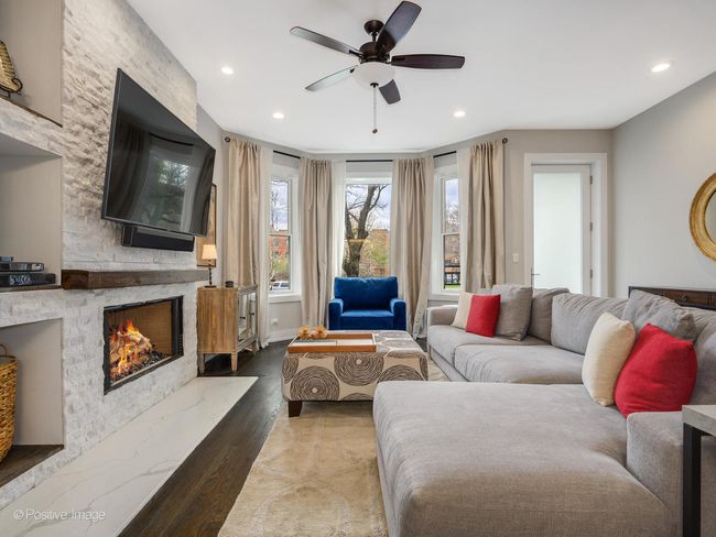 APT-1S - 1939 N Humboldt Blvd, Home with 3 bedrooms, 3 bathrooms and null parking in CHICAGO IL | Image 5