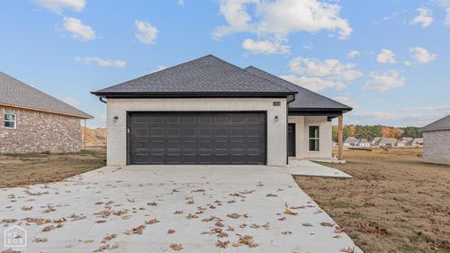 1818 N Oak St, Brookland, AR, 72417-9209 | Card Image