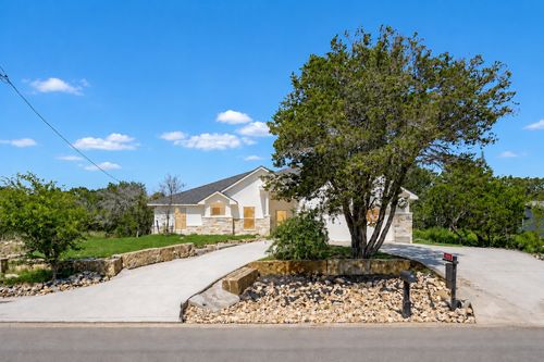 20714 Northland Dr, Lago Vista, TX, 78645-4633 | Card Image