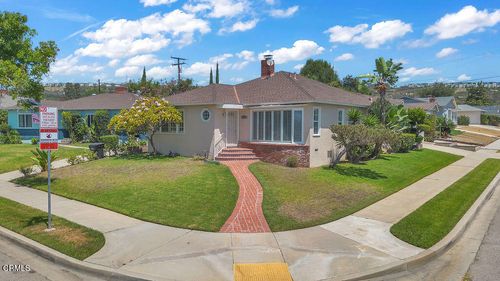 330 E Oakmont Dr, Montebello, CA, 90640-2776 | Card Image