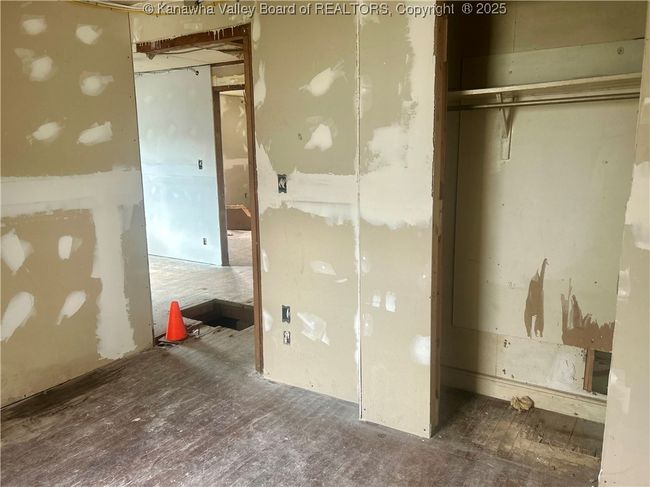 Primary Bedroom | Image 19