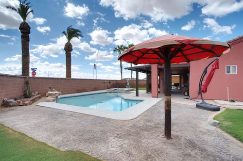 8021 E 35th Pl, Yuma, AZ, 85365-8151 | Card Image
