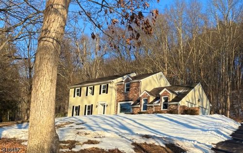 210 Musconetcong River Rd, Washington, NJ, 07882-3013 | Card Image