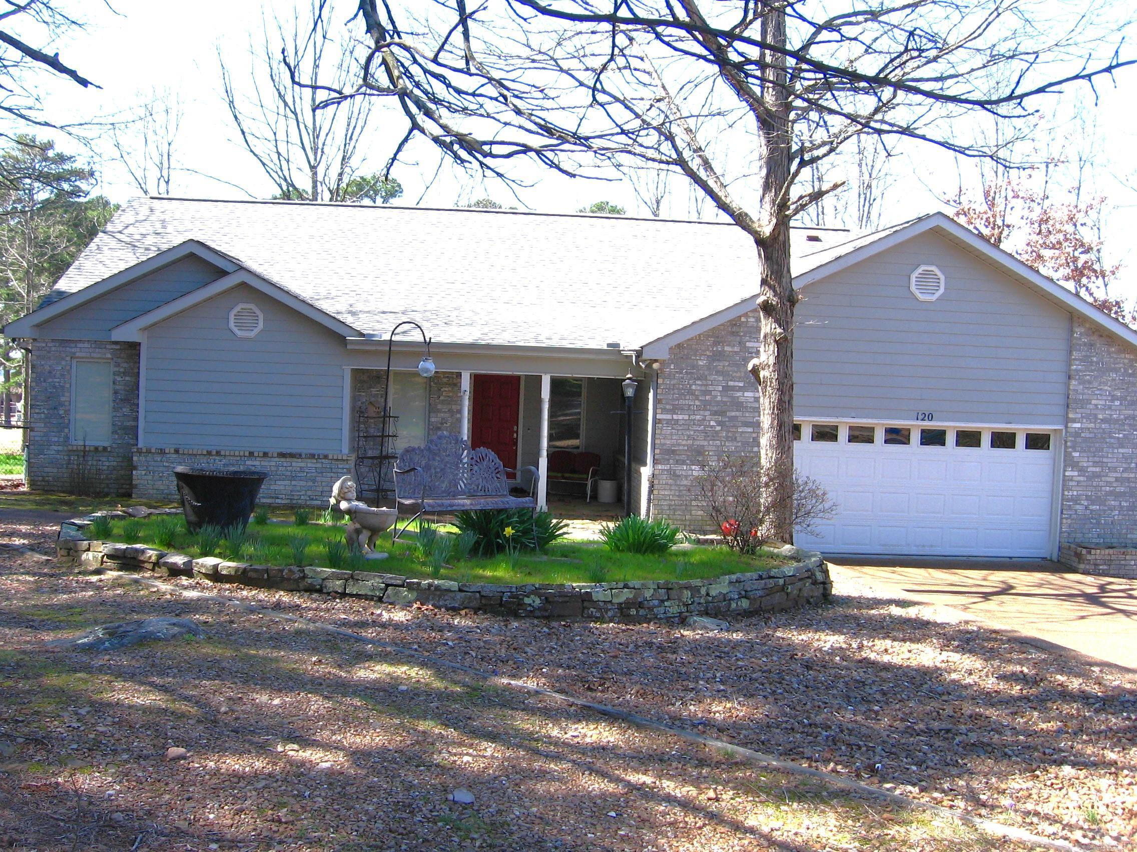Howard Ct, Fairfield Bay, AR 72088