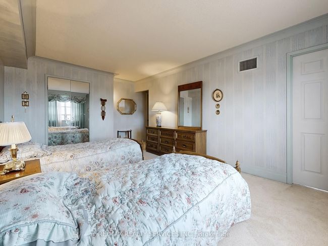 902 - 330 Mill St S, Condo with 3 bedrooms, 2 bathrooms and null parking in Brampton ON | Image 30