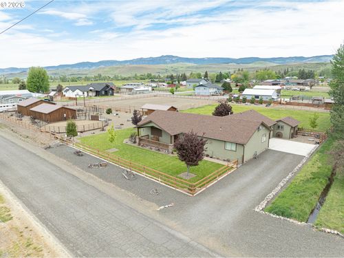 975 N 10th St, Union, OR, 97883-9321 | Card Image