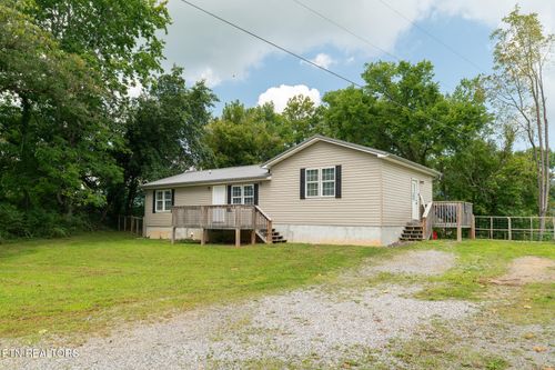 3406 Back Valley Rd, Speedwell, TN, 37870-7153 | Card Image