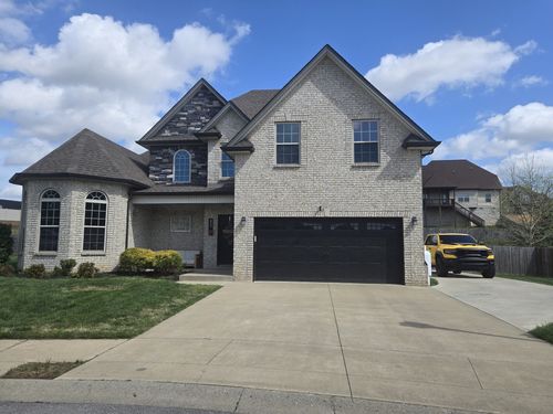 425 Veronica Ct, Clarksville, TN, 37043-1653 | Card Image