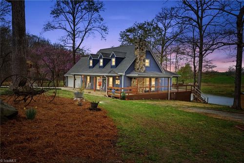 6777 Hockett Trl, Randleman, NC, 27317-7197 | Card Image