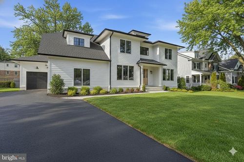 6804 Montour Dr, FALLS CHURCH, VA, 22043-1744 | Card Image