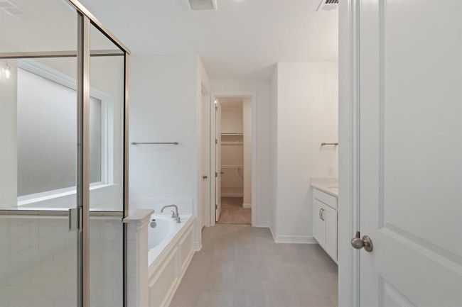 Note: Sample product photo. Actual exterior and interior selections may vary by homesite. Photo may be virtually staged | Image 13