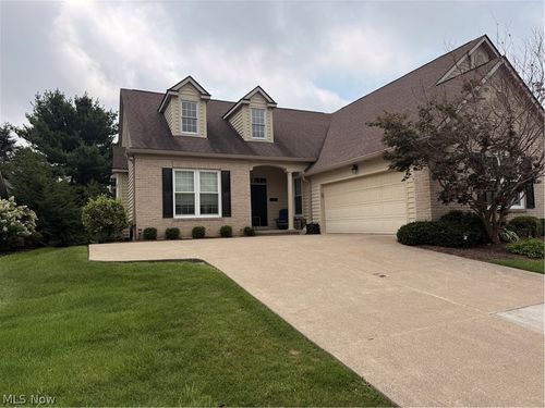 6434 St Augustine Drive Nw, Canton, OH, 44718 | Card Image