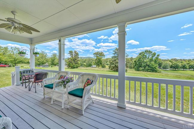 145 Golfers Crossing Dr, House other with 3 bedrooms, 3 bathrooms and null parking in Penhook VA | Image 14