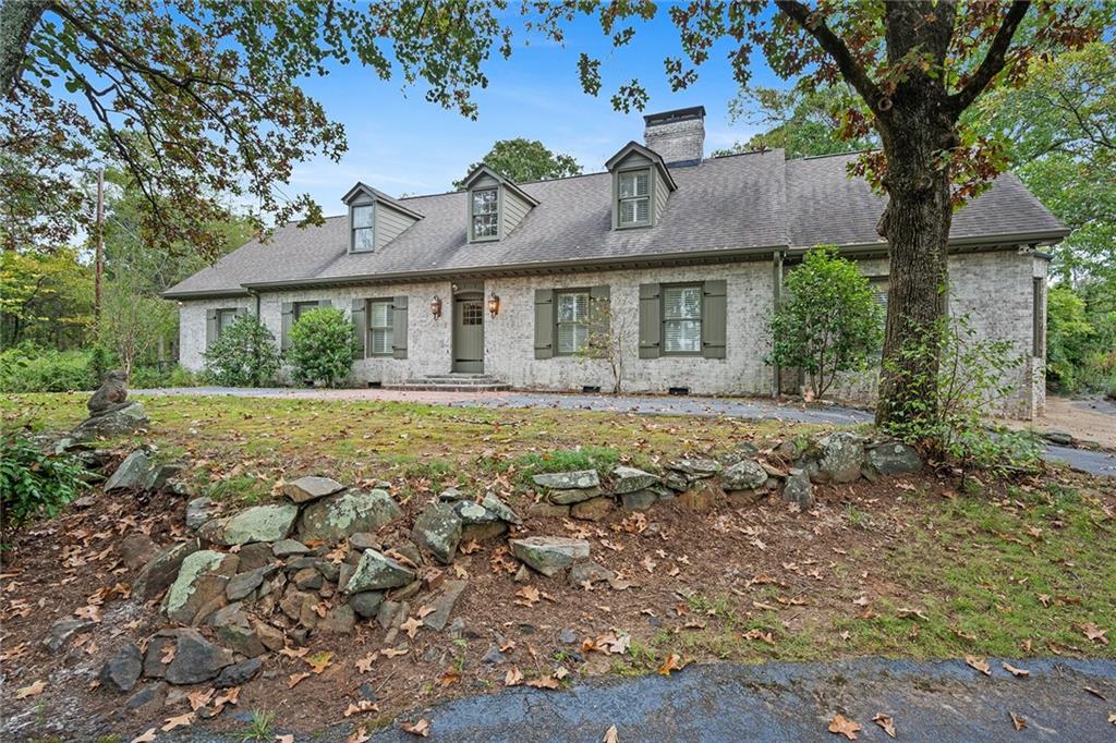 Beaumont Dr, Kennesaw, GA 30152