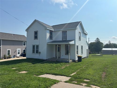 405 Court St, Williamsburg, IA, 52361-9434 | Card Image