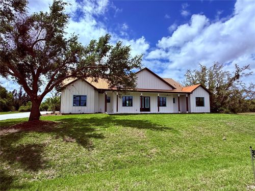 520 Woodstork Ln, PUNTA GORDA, FL, 33982-8591 | Card Image