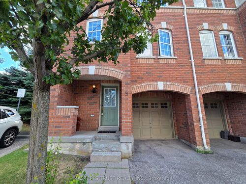 5 Nakina Way, Unionville, ON, L3R5Y7 | Card Image