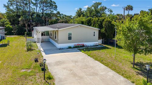 106 Ash St, EDGEWATER, FL, 32141-7334 | Card Image