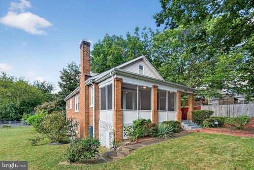 213 Van Buren St Nw, WASHINGTON, DC, 20012-2711 | Card Image