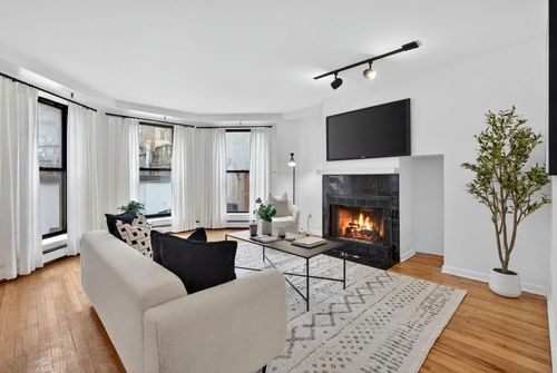 apt-5-723 Washington St, Hoboken, NJ, 07030-5077 | Card Image