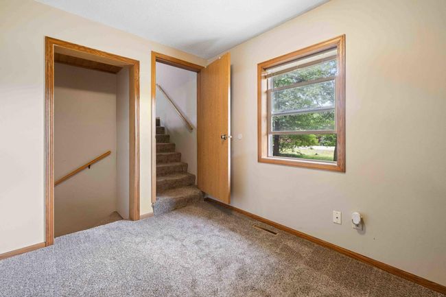 7704 Whispering Woods Ln, House other with 5 bedrooms, 2 bathrooms and null parking in Baxter MN | Image 17