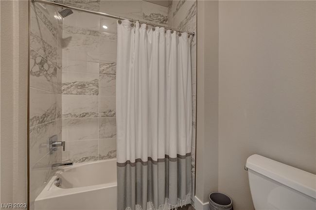 UNIT-201 - 9140 Las Manaitas Ave, Condo with 3 bedrooms, 3 bathrooms and null parking in Las Vegas NV | Image 31