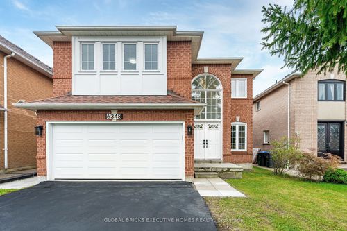 6348 Newcombe Dr, Mississauga, ON, L5V2G5 | Card Image