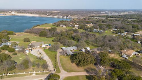461 County Road 1812, Clifton, TX, 76634-3216 | Card Image