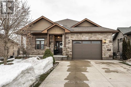 687 Forman Avenue, Stratford, ON, N5A0G2 | Card Image