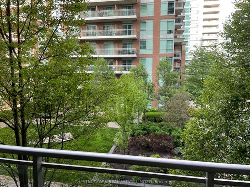 201-80 Western Battery Rd, Toronto, ON, M6K3S1 | Card Image