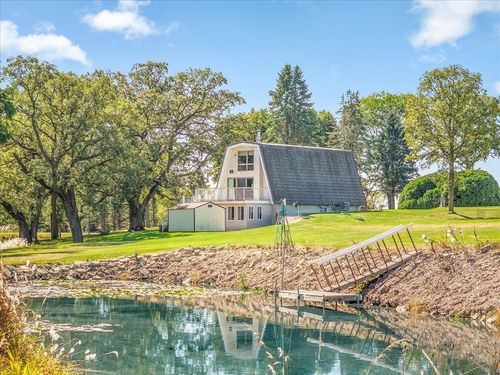 9760 E Cedarville Rd, DAVIS, IL, 61019-9336 | Card Image