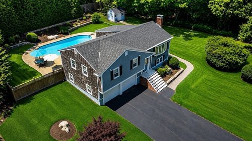 22 Harvest Ln, Hingham, MA, 02043-4234 | Card Image