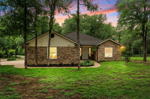 6200 Avon Dr, Waco, TX, 76708-5318 | Card Image