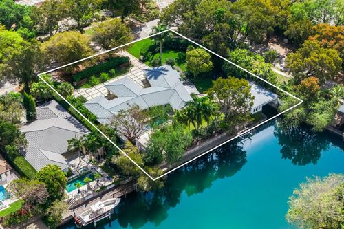 6120 Riviera Dr, Coral Gables, FL, 33146-2707 | Card Image