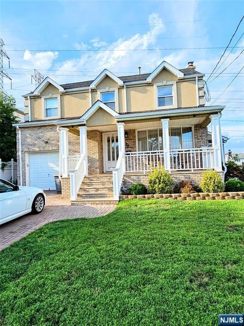 28 Noel Dr, North Arlington, NJ, 07031-5310 | Card Image