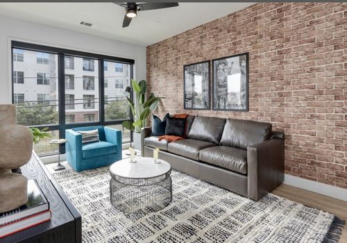 203-303 31st Ave N, Nashville, TN, 37203-6392 | Card Image