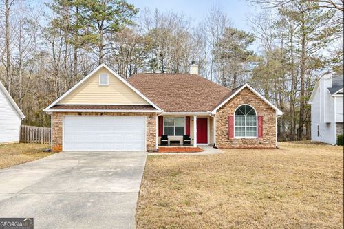 6135 Stone Creek Ln, Rex, GA, 30273-1098 | Card Image