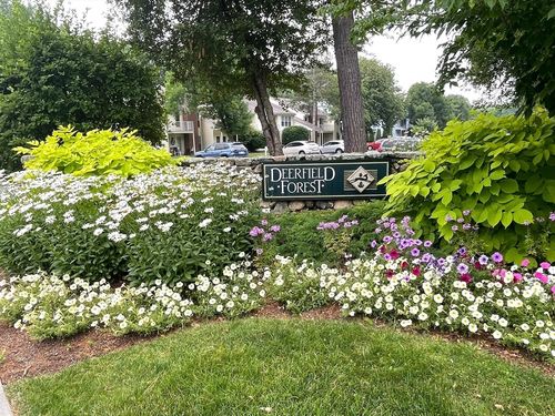 5-13 Walden Dr, Natick, MA, 01760-3879 | Card Image