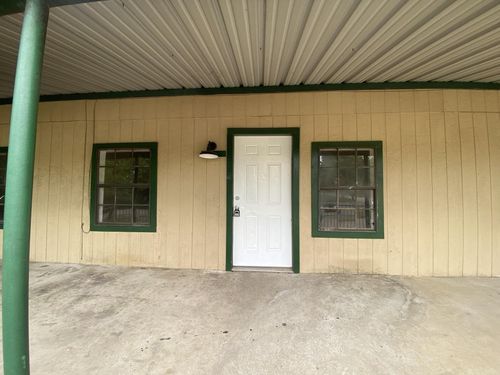 b-625 York St, Athens, TX, 75751-4843 | Card Image