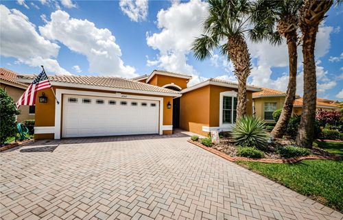 4947 Sandy Brook Cir, Wimauma, FL, 33598-4021 | Card Image