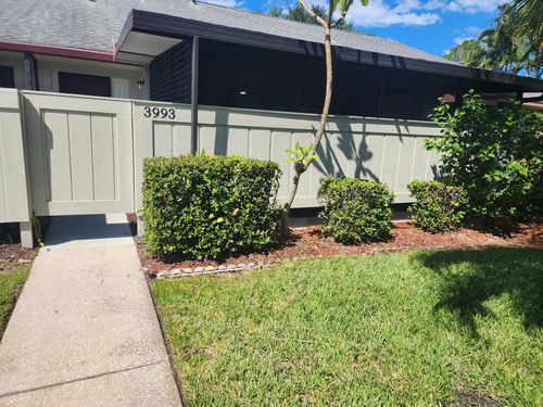 3993 Nw Cinnamon Tree Cir, Jensen Beach, FL, 34957-3661 | Card Image