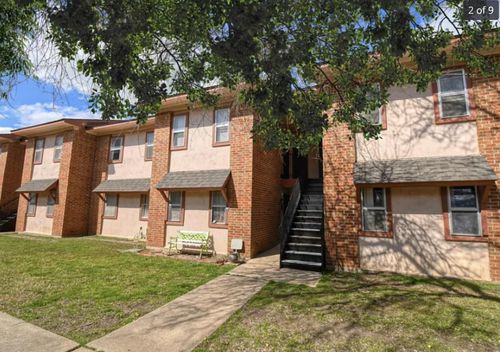 1100 Austin St, Sanger, TX, 76266-5216 | Card Image