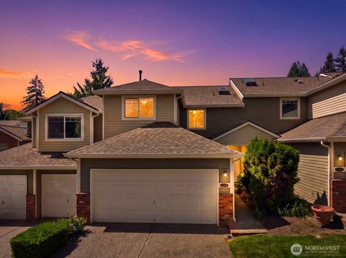 13274 Ne 182nd St, Woodinville, WA, 98072-8758 | Card Image