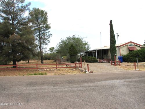 306 N Warren Rd, Benson, AZ, 85602-7753 | Card Image
