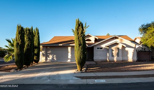 8283 S Placita Del Barquero, Tucson, AZ, 85747-9122 | Card Image