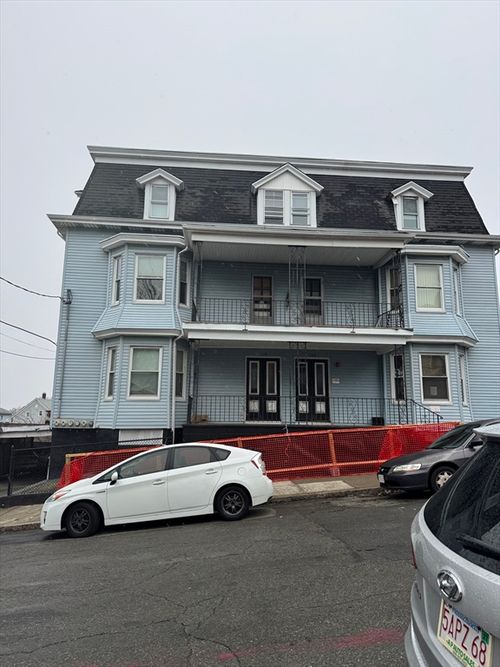 2w-118 Locust St, Fall River, MA, 02720 | Card Image